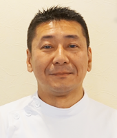 スタッフ紹介
